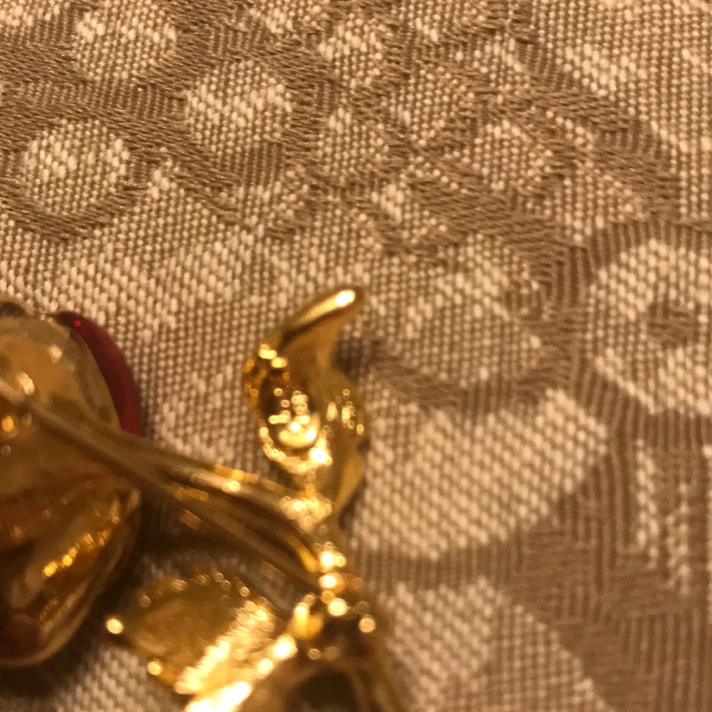 Joan Rivers Pin - Picture 4 of 6